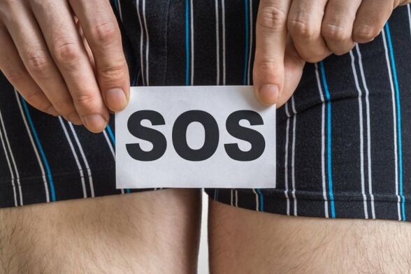 Un home con prostatite bacteriana necesita tratamento